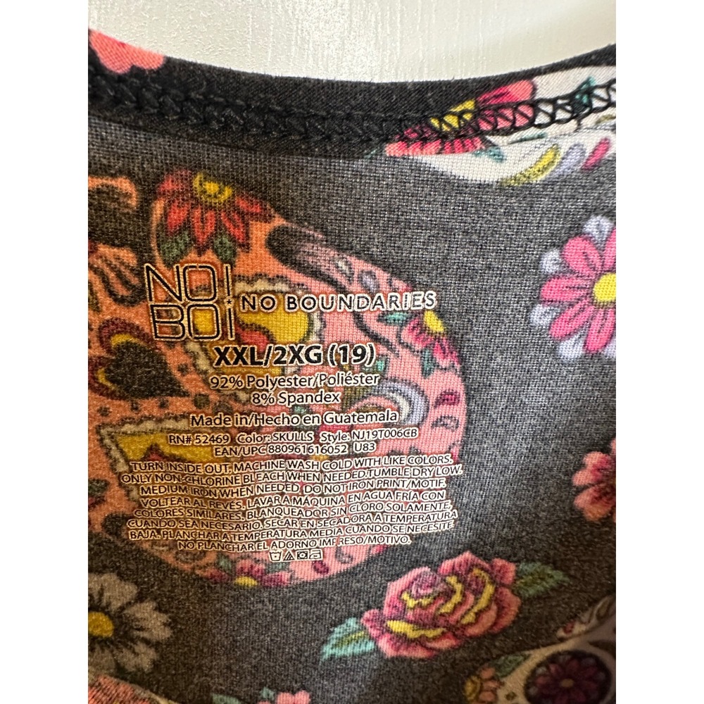 No Boundaries Sugar Skull Floral Tank Top Black XXL 2XG NJ19T006GB - Picture 3 of 5